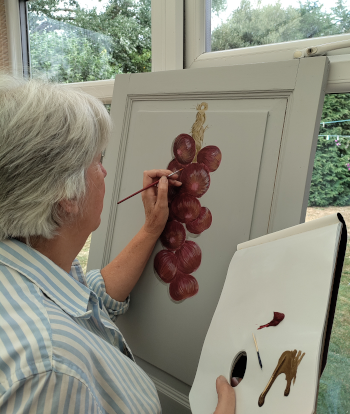 Sue Painting grapes